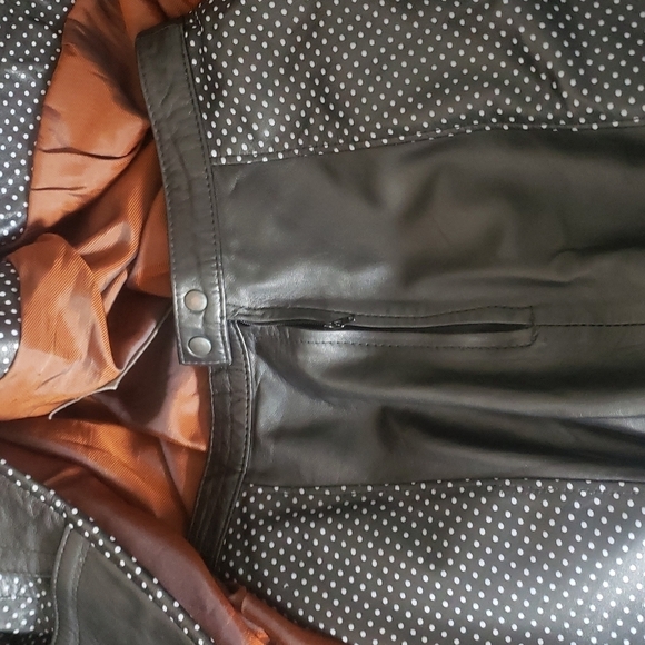 VTG Leather Skirt Suit - Picture 15 of 16